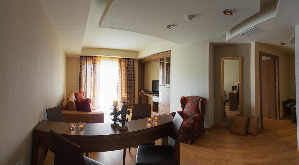 Elpida Resort & Spa 세레스 외부 사진